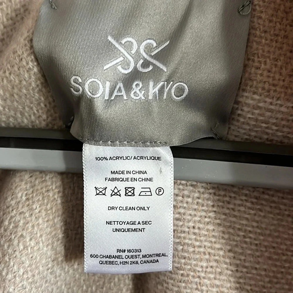 NWOT Dusty Pink Poncho - Picture 3 of 4